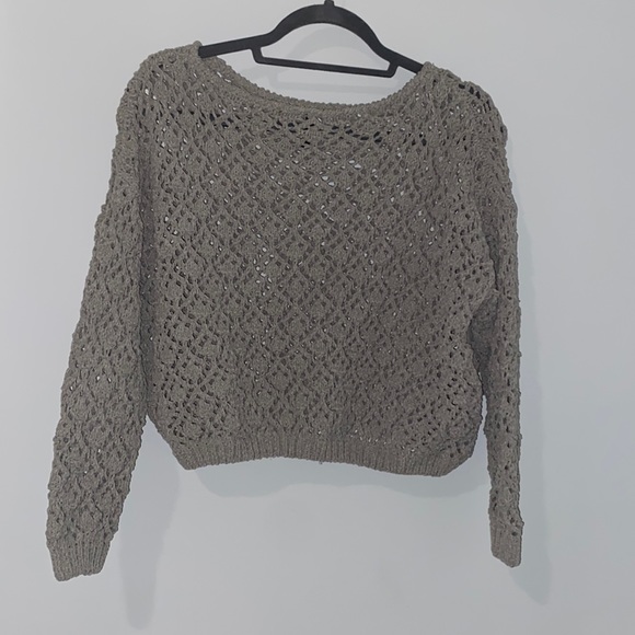 long sleeve sweater - Picture 2 of 3